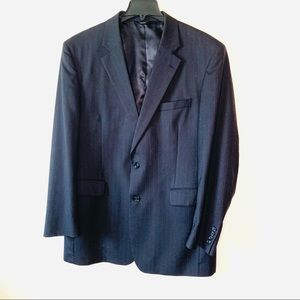 Jos A Bank Signature Wool 2 Button 2 Piece Suit 46L.
